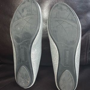 LOWER EAST SIDE Shoes - silver flats .. LOWER EAST SIDE Shoes - silver flats ..